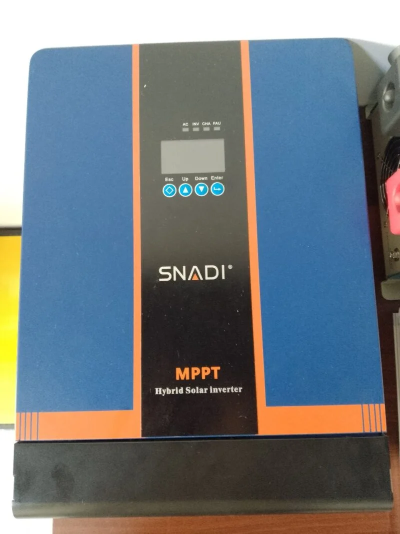 6.5Kva(5kw)/48VDC/240VAC /100A-MPPT Low frequency MPPT Hybrid Solar Inverter